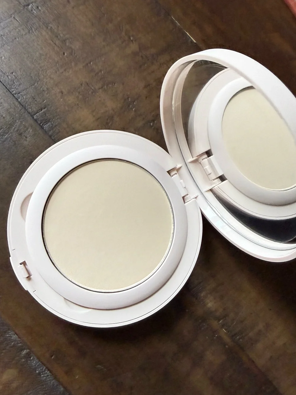 LAURA MERCIER Translucent Pressed Setting Powder Ultra Blur *BNIB*